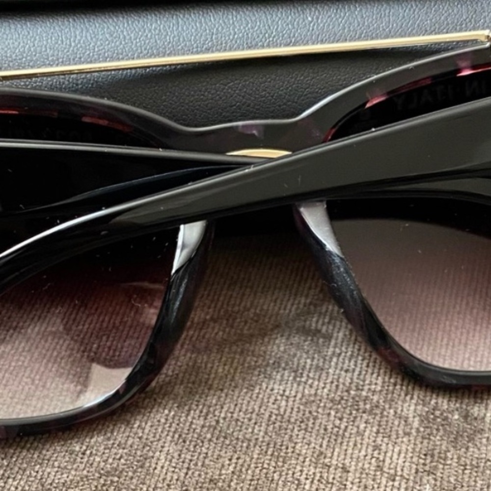 💯 authentic Valentino Sunglasses Purple Tint - Picture 3 of 7